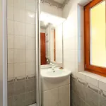 Albizia By Interhome بالاتونفوريد