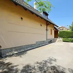 Albizia By Interhome * بالاتونفوريد