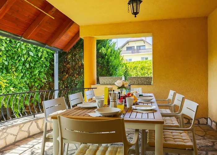 Ferienhaus Albizia By Interhome Balatonfüred